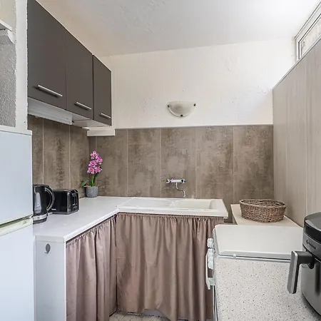 Les De La Baie By Interhome Cavalaire-sur-Mer