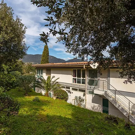 아파트 Les De La Baie By Interhome *